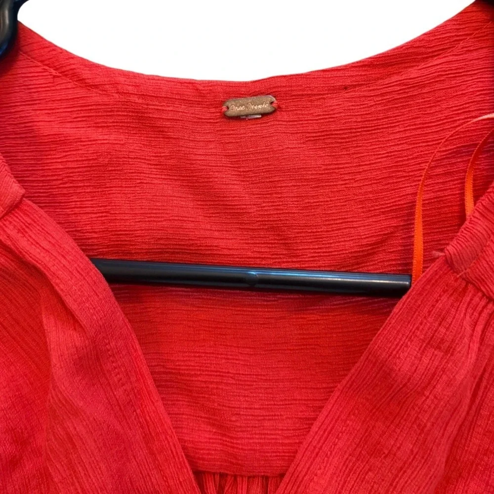 Free‎ People Red Crinkle Long Sleeve Blouse Women's Medium